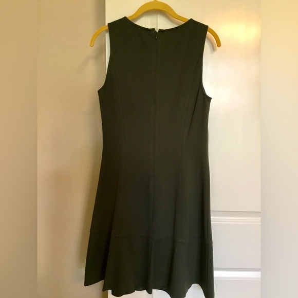 Lauren Ralph Lauren Sleeveless Dress - Picture 2 of 8